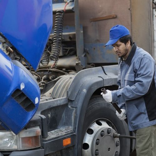 Jakie są najczęstsze usterki samochodów ciężarowych